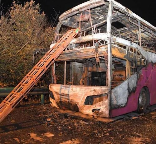 考生爆燃中遇难不实,考生车祸今天最新消息